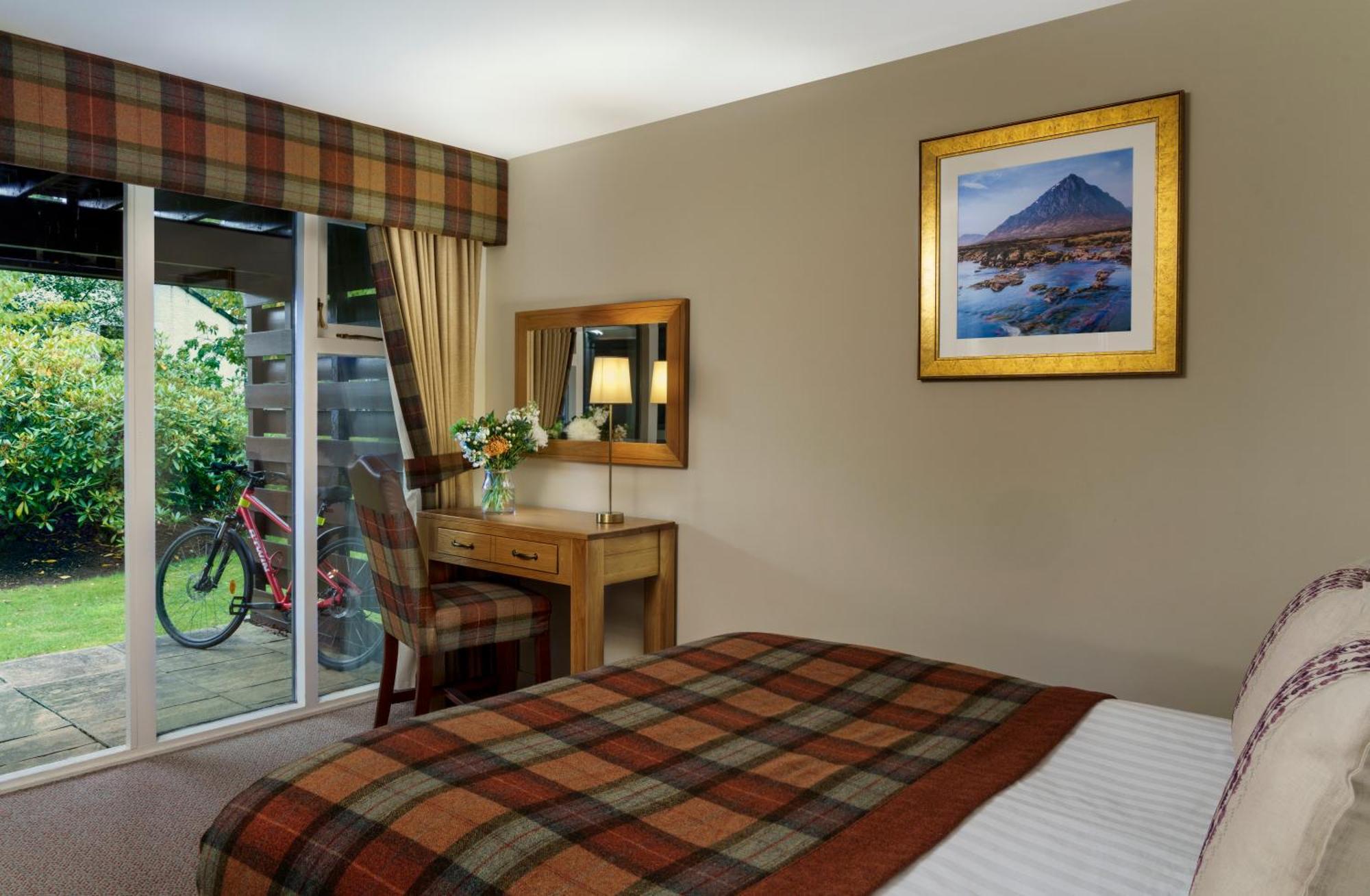 Macdonald Spey Valley Resort อาวีมอร์ ภายนอก รูปภาพ