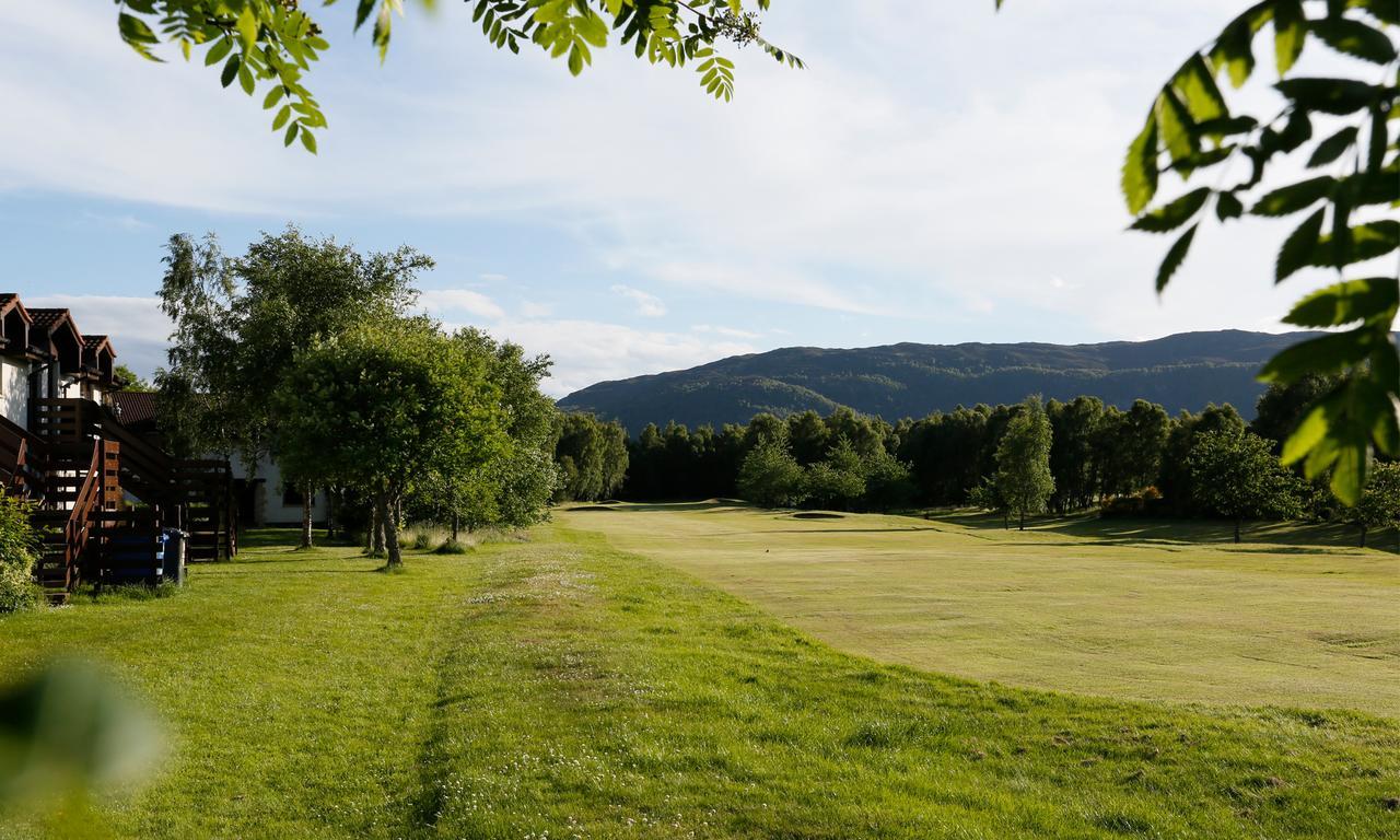 Macdonald Spey Valley Resort อาวีมอร์ ภายนอก รูปภาพ