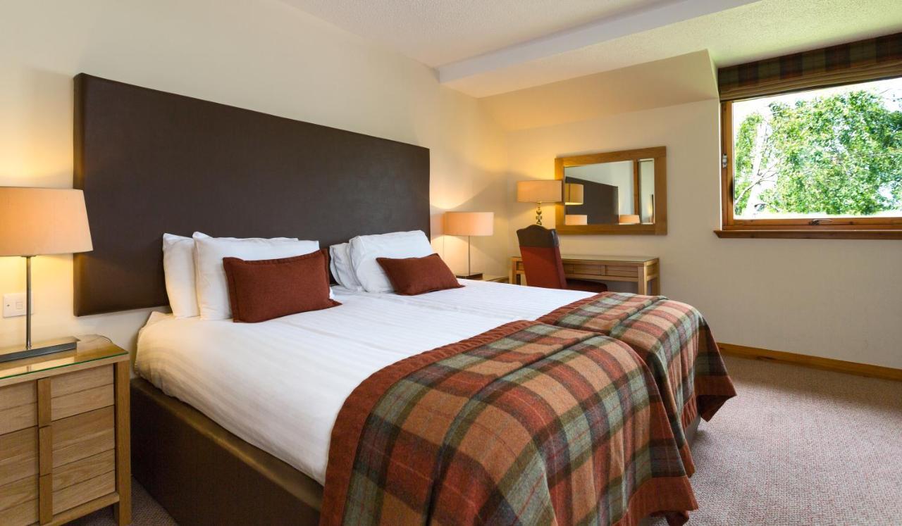 Macdonald Spey Valley Resort อาวีมอร์ ภายนอก รูปภาพ